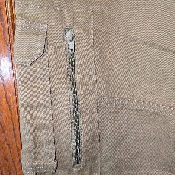 Urban Extreme Vintage Boys Olive Green Cargo Pants – Y2K Belted Utility - Picture 3 of 7